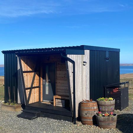 Unique Luxurious Cabin On Sea View Working Croft Garrabost Exteriör bild